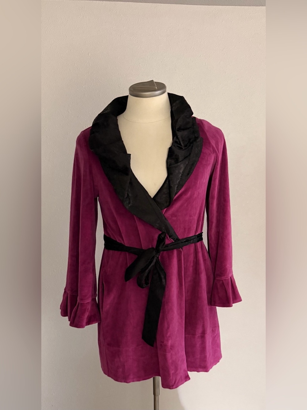 Betsey Johnson Velvet Like Ruffle Sleeve Wrap Robe in Purple & Black Medium
